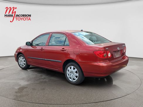 Used 2005 Toyota Corolla CE FWD image 8