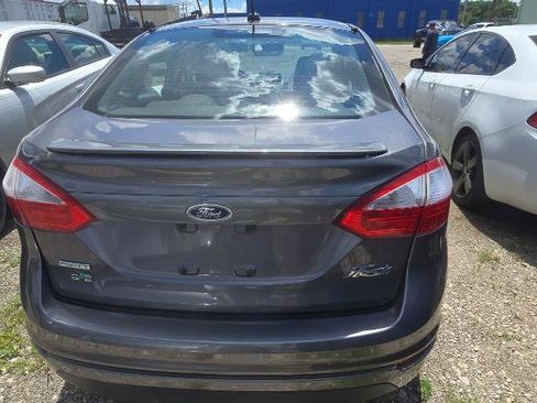 Used 2014 Ford Fiesta SE FWD image 8