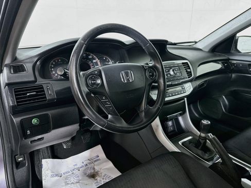 Used 2014 Honda Accord Sport image 9