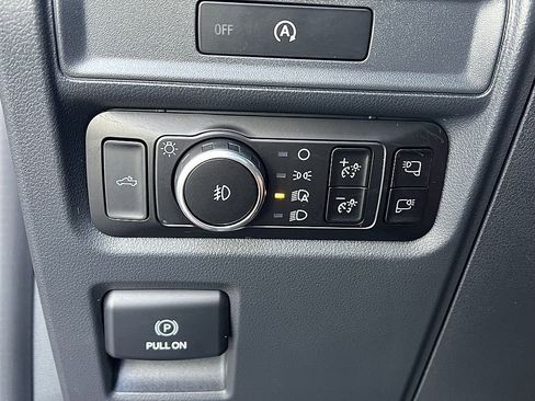 Used 2025 Ford F150 XLT w/ Equipment Group 302A MID image 20