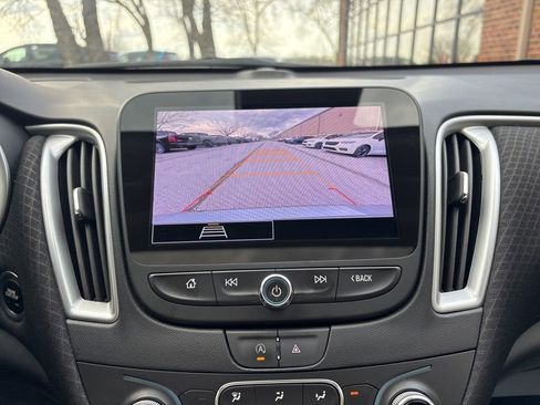 Used 2023 Chevrolet Malibu LT image 36