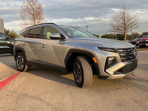Used 2025 Hyundai Tucson SEL image 5