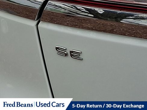 Certified 2022 Volkswagen Atlas SE w/ Panoramic Sunroof Package image 33