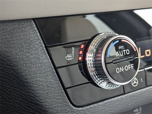 New 2025 Mitsubishi Outlander SEL image 23