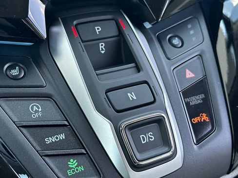 New 2026 Honda Odyssey Touring image 24