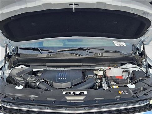 New 2026 Chevrolet Traverse LT w/ Driver Confidence Package image 17