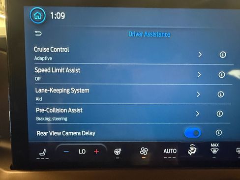 Used 2025 Ford Bronco Sport Outer Banks w/ Outer Banks Tech Package+ AWD/4WD image 36