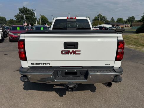 Used 2015 GMC Sierra 3500 SLT AWD/4WD image 4