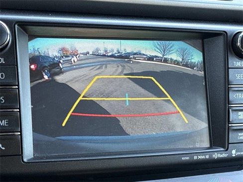 Used 2017 Toyota RAV4 XLE image 21