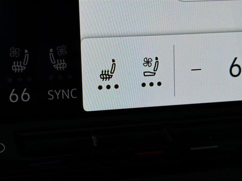 New 2026 Volkswagen Atlas Peak Edition image 23