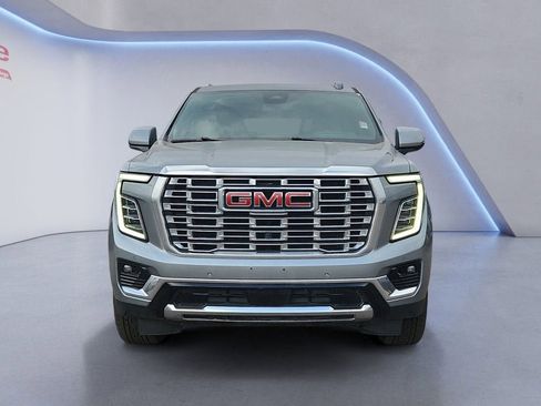 Used 2025 GMC Yukon Denali image 8