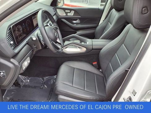 Used 2024 Mercedes-Benz GLS 450 4MATIC image 14