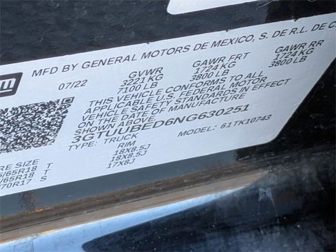 Used 2022 GMC Sierra 1500 SLE image 39