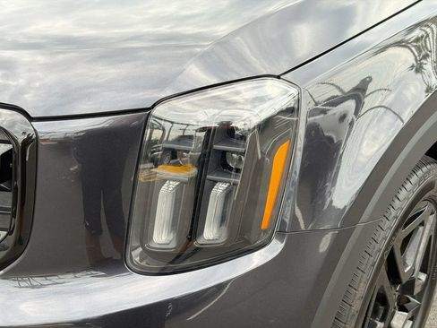 Used 2025 Kia Telluride EX X-Line AWD/4WD image 9