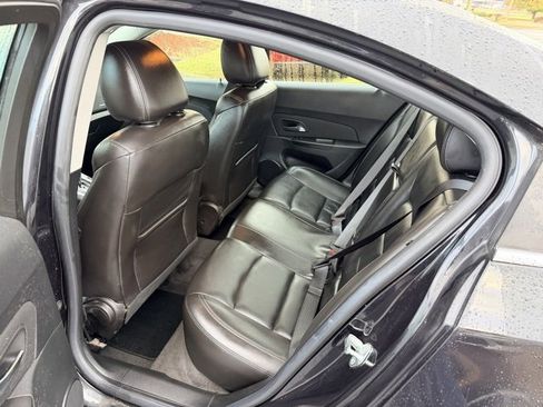 Used 2015 Chevrolet Cruze LT image 26