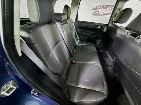Used 2016 Subaru Forester 2.0XT Touring w/ Eyesight & Navigation System image 32
