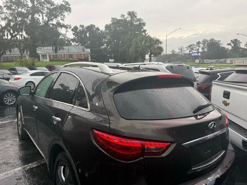 Used 2009 INFINITI FX35 2WD w/ Technology Pkg image 7