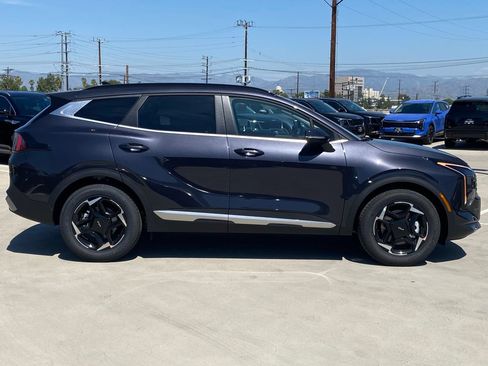 New 2026 Kia Sportage EX FWD image 2
