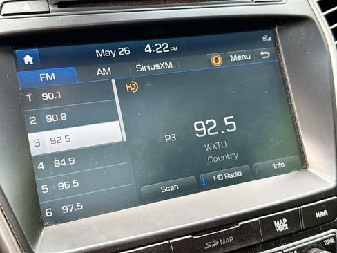 Used 2018 Hyundai Santa Fe AWD image 8