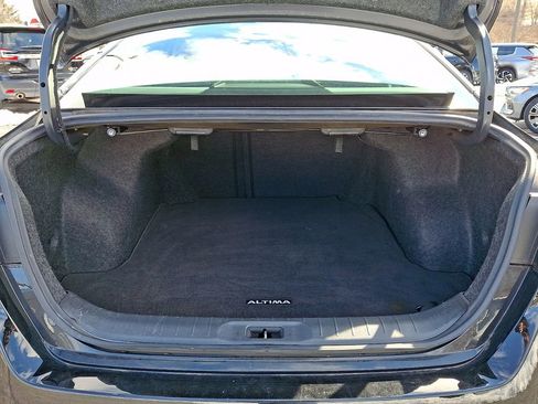 Used 2019 Nissan Altima 2.5 SV image 30