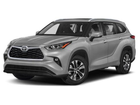 Used 2021 Toyota Highlander XLE image 1