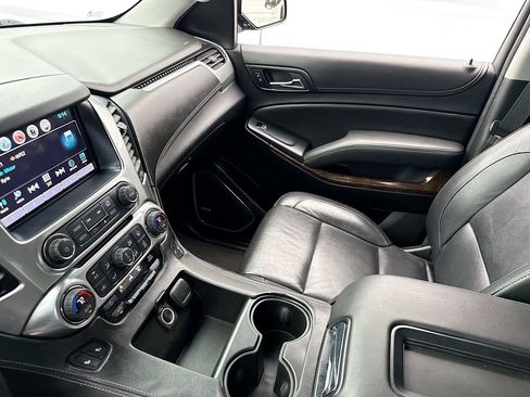 Used 2019 Chevrolet Tahoe LT RWD image 25