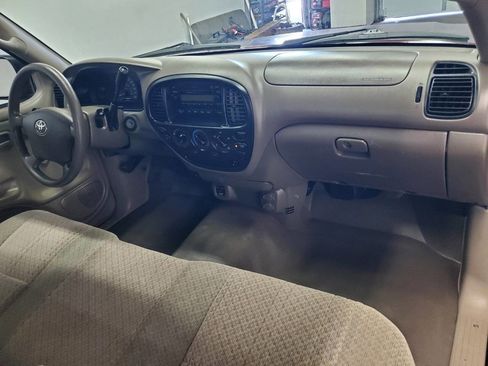 Used 2006 Toyota Tundra 2WD Regular Cab image 11
