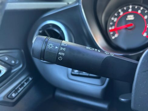 Used 2017 Chevrolet Camaro LT image 30