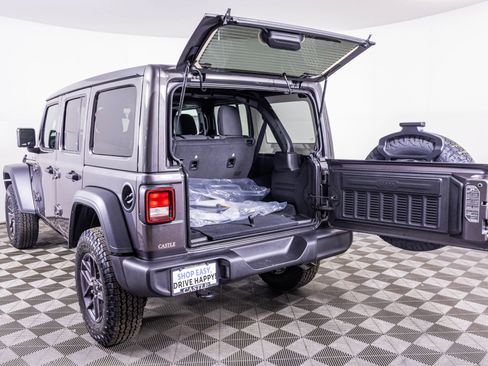 New 2026 Jeep Wrangler Sport S image 33