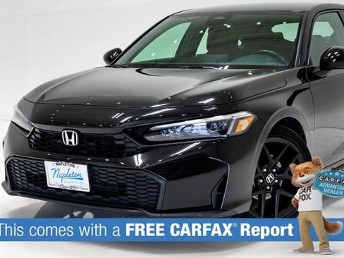 Used 2025 Honda Civic Sport image 2