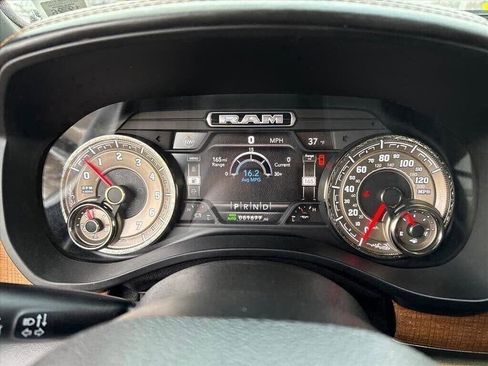 Used 2021 RAM 1500 Limited w/ Trailer Tow Group image 20