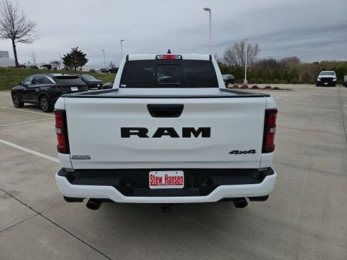 New 2026 RAM 1500 Express AWD/4WD image 5