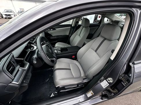 Used 2017 Honda Civic EX-T image 16