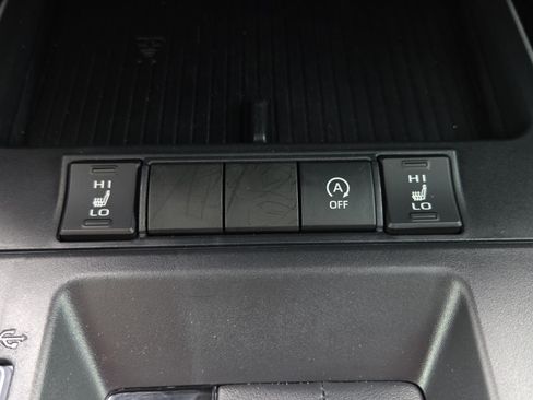 Certified 2026 Toyota Corolla Cross XLE w/ Convenience Package FWD image 23