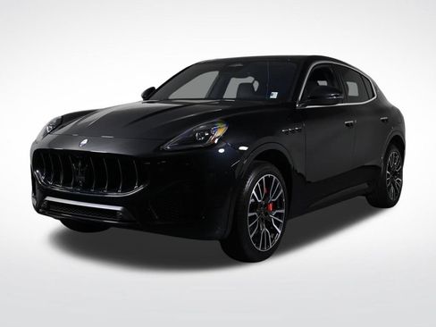 Used 2025 Maserati Grecale Modena AWD/4WD image 1