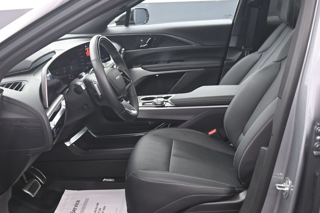 Used 2026 Cadillac Lyriq V w/ LPO, Floor Liner Package AWD/4WD image 10