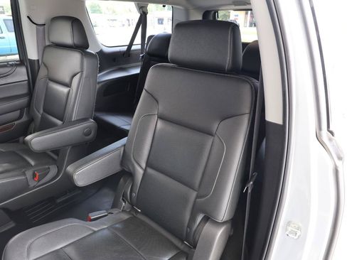 Used 2016 GMC Yukon XL SLT w/ Premium Edition RWD image 22