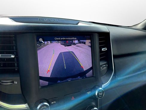 Used 2019 RAM 1500 Big Horn image 30