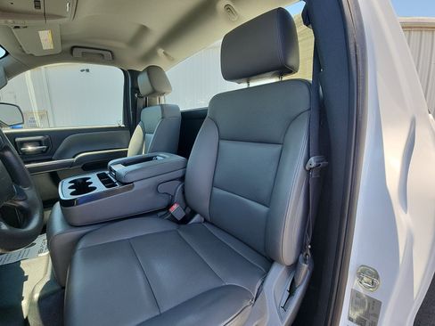 Used 2018 Chevrolet Silverado 2500 W/T w/ WT Fleet Convenience Package RWD image 21