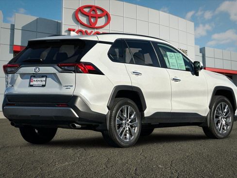 Used 2023 Toyota RAV4 Limited image 3