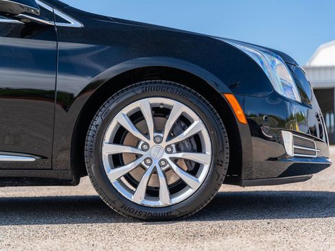 Used 2016 Cadillac XTS Luxury w/ Driver Awareness Package image 10