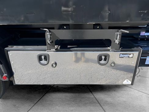 Used 2024 Chevrolet Low Cab Forward image 59