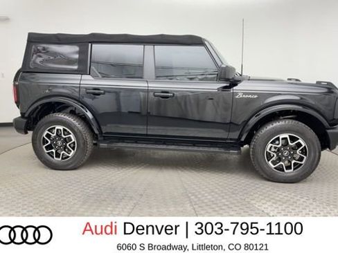 Used 2022 Ford Bronco Outer Banks image 9