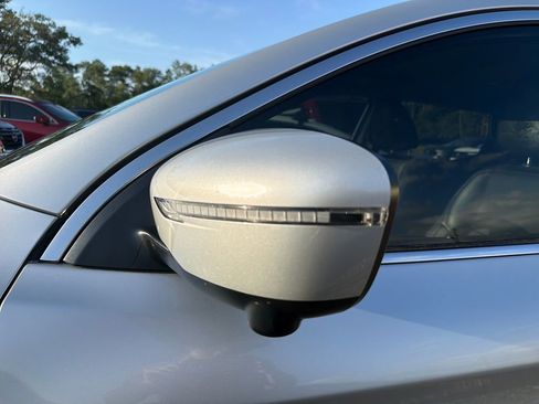 Used 2022 Nissan Rogue Sport SL w/ Premium Package AWD/4WD image 12
