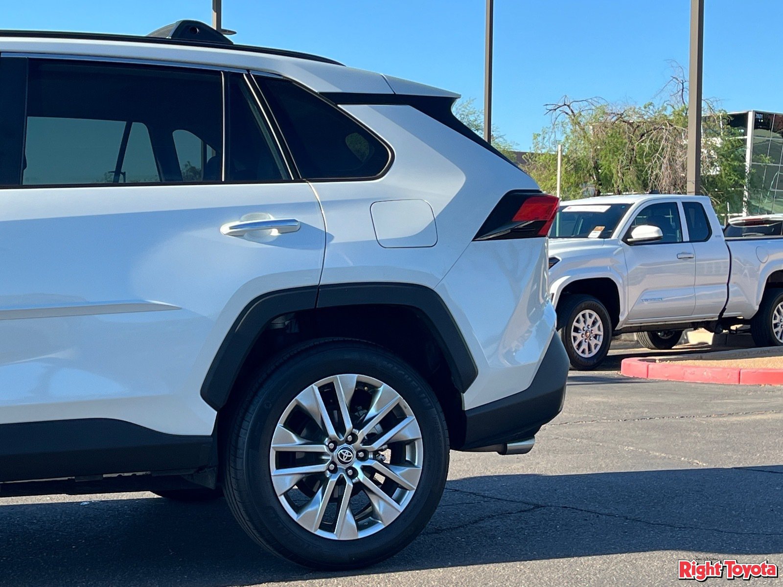 Certified 2023 Toyota RAV4 Limited AWD/4WD image 11