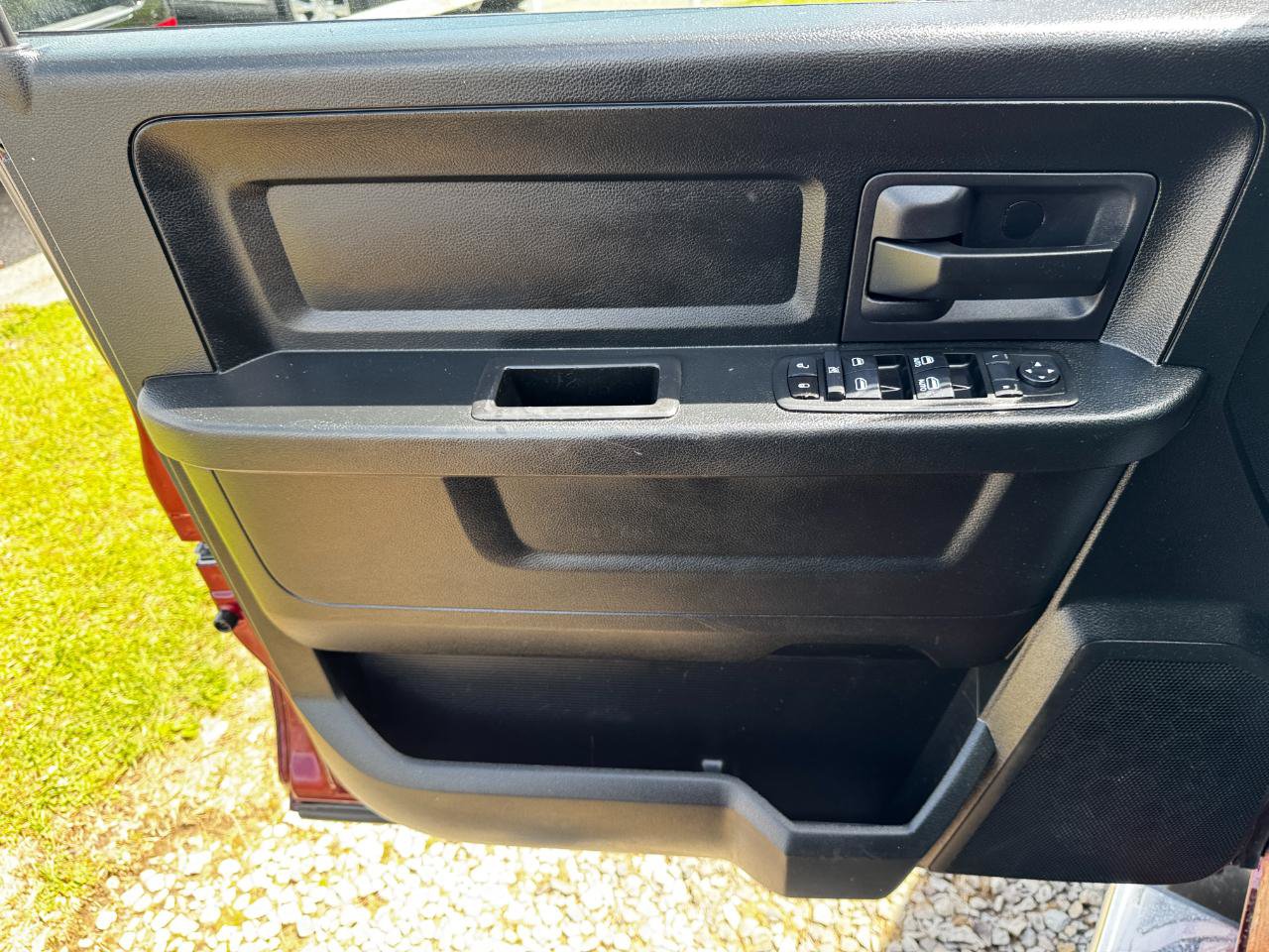 Used 2018 RAM 1500 Express w/ Express Value Package AWD/4WD image 22