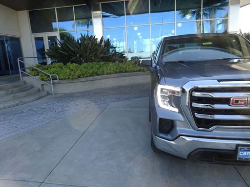 Certified 2021 GMC Sierra 1500 SLE RWD image 36