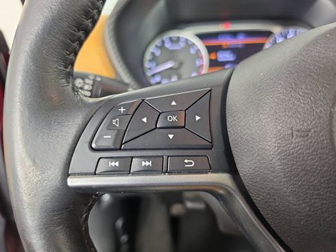 Used 2022 Nissan Sentra SV w/ SV Premium Package FWD image 22