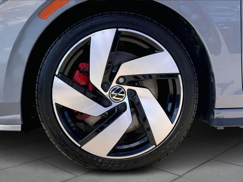Used 2024 Volkswagen GTI S image 11