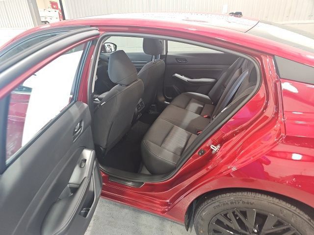 New 2026 Nissan Altima 2.5 SV w/ SV Special Edition Package FWD image 17